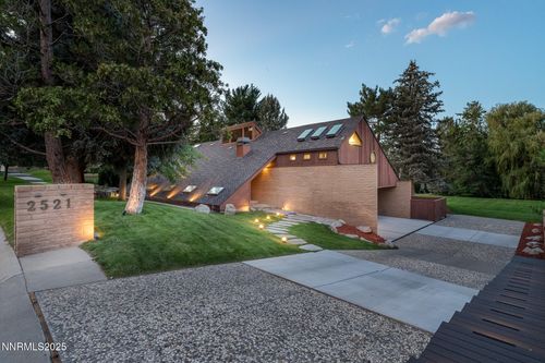 2521 Lake Ridge Shores Cir, Reno, NV, 89519-5728 | Card Image
