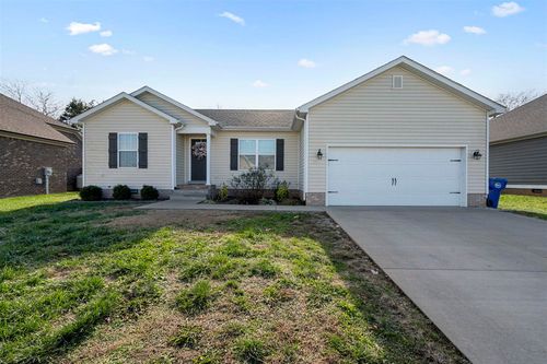 2921 Gunsmoke Trail Way, Bowling Green, KY, 42101-6612 | Card Image