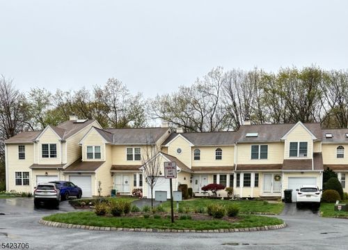 14 Watchung Trl, Branchburg, NJ, 08876-5461 | Card Image