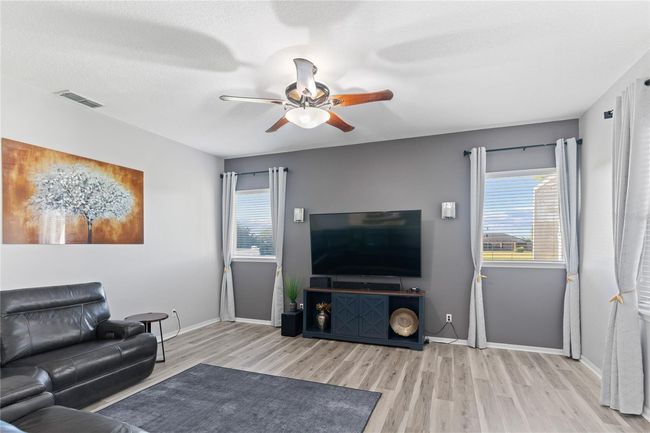 7351 Spring Mountain Ln, House other with 5 bedrooms, 4 bathrooms and null parking in YALAHA FL | Image 11