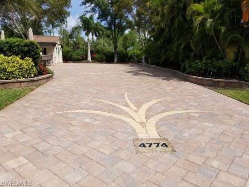 4774 Southern Breeze Dr, NAPLES, FL, 34114-9433 | Card Image