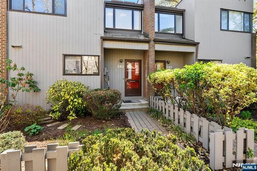 342 Pond Court, Twp of Washington, NJ, 07676 | Card Image