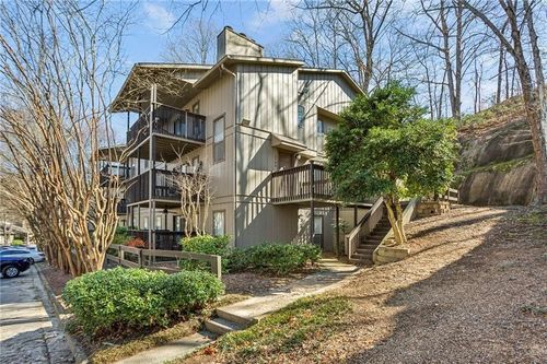2701 Cumberland Ct Se, Smyrna, GA, 30080-8670 | Card Image