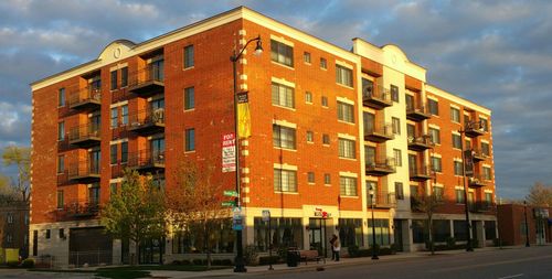 502-8255 Skokie Blvd, Skokie, IL, 60077-2582 | Card Image