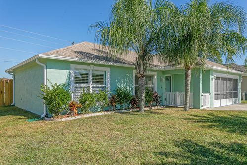 30 Rolling Fern Dr, Palm Coast, FL, 32164-6952 | Card Image