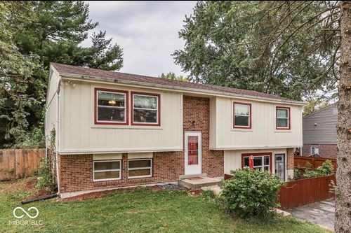 3935 Mistletoe Dr, Indianapolis, IN, 46237-3410 | Card Image