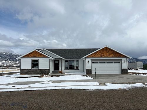 4 S Arizona Street, Butte, MT, 59701 | Card Image