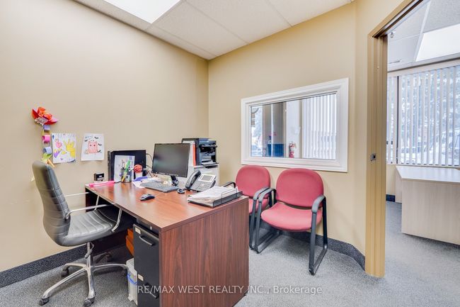 390 Bradwick Dr, Home with 0 bedrooms, 5 bathrooms and 100 parking in Concord ON | Image 33