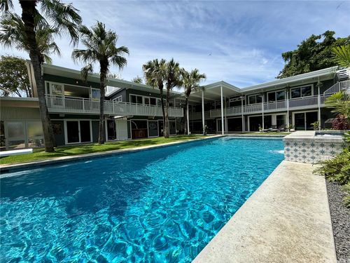 3234 Noela Dr, Honolulu, HI, 96815-4516 | Card Image