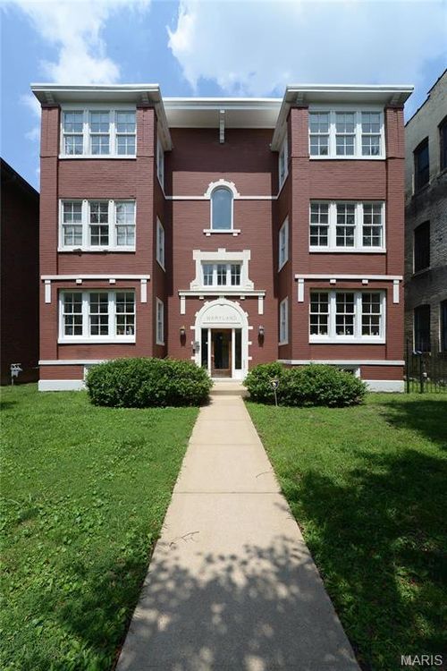 apt-1w-4317 Maryland Ave, Saint Louis, MO, 63108-2725 | Card Image