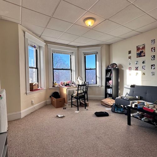 24-409 Huntington Ave, Boston, MA, 02115 | Card Image