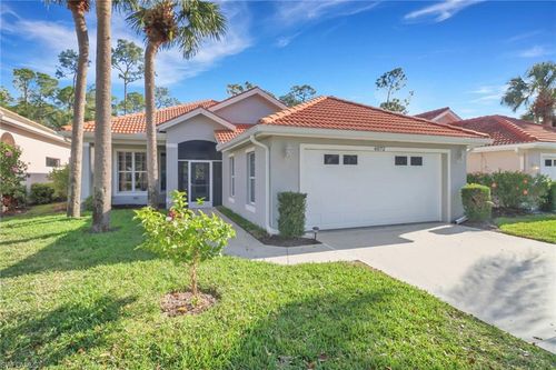 6072 Highwood Park Ct, NAPLES, FL, 34110 | Card Image