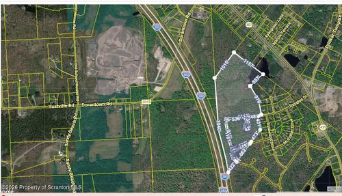 1 Douglas Dr, Covington Twp, PA, 18424-7826 | Card Image