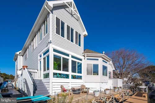 10434 New Quay Rd, OCEAN CITY, MD, 21842-9602 | Card Image