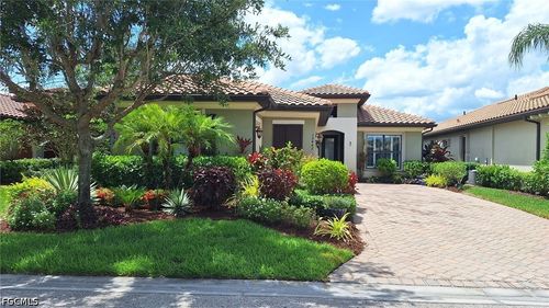12482 Kentwood Ave, FORT MYERS, FL, 33913-2632 | Card Image