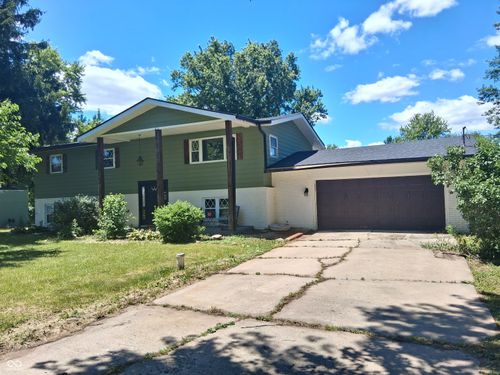 9161 Raider Rd, Middletown, IN, 47356-9370 | Card Image