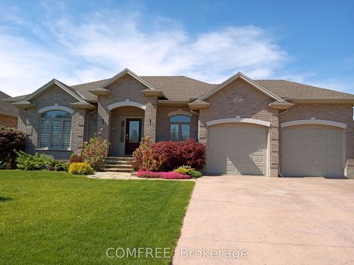 35 Tanya Dr, Glencoe, ON, N0L1M0 | Card Image