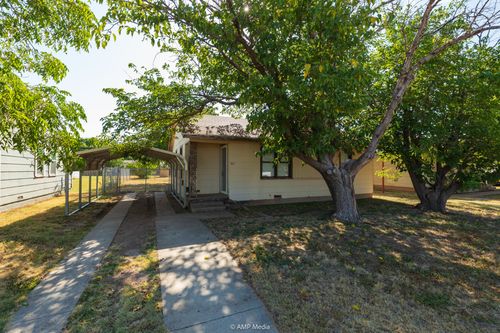 517 Nw Avenue J, Hamlin, TX, 79520-2024 | Card Image