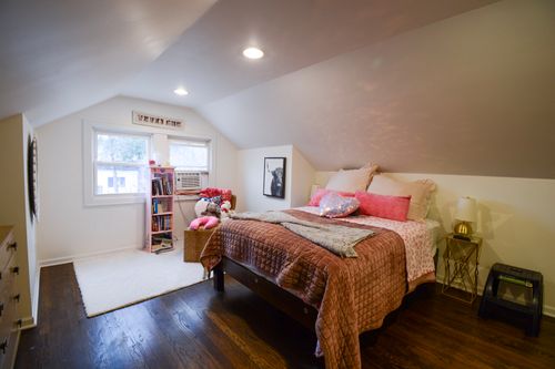 4947 Parker Ave, Chicago, IL, 60639-1713 | Card Image