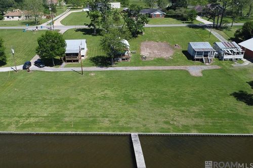 6152 Island Queen Ln, Ventress, LA, 70783-3010 | Card Image