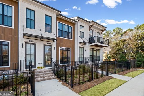 223 Downing Dr, Alpharetta, GA, 30022-5872 | Card Image
