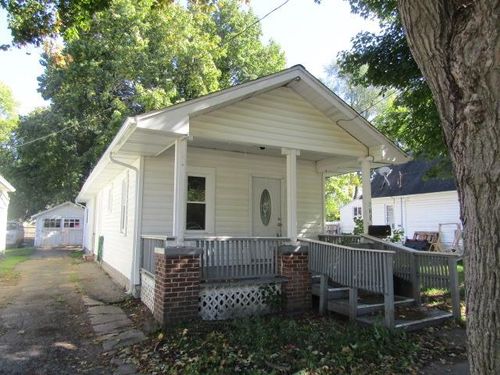 615 Glenwood Avenue, Owosso, MI, 48867 | Card Image