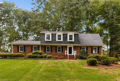 4700 Oakcliffe Rd, Greensboro, NC, 27406-8614 | Card Image