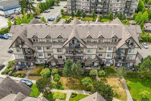 207-2117 Meredith Rd, Nanaimo, BC, V9S2N2 | Card Image