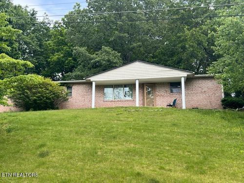 322 Norfolk Cir, Harrogate, TN, 37752-7755 | Card Image