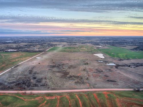 3464 Edmond Rd Nw, Piedmont, OK, 73078 | Card Image