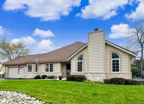 3015 River Birch Dr, BROOKFIELD, WI, 53045-3494 | Card Image