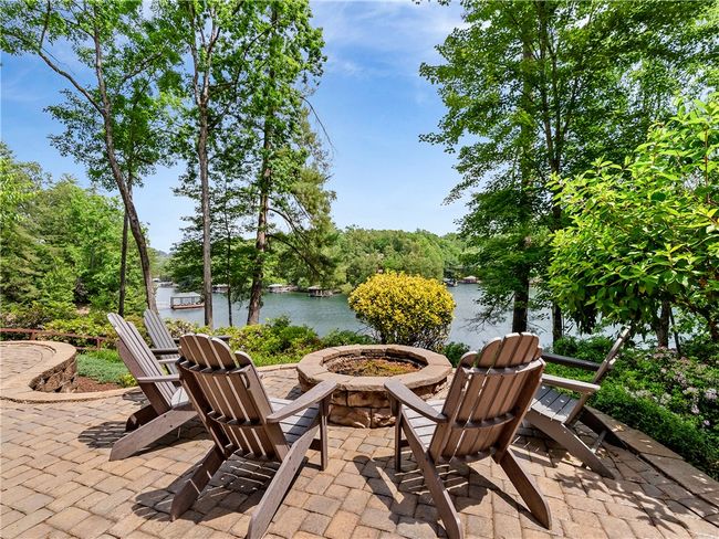 673 Lake Breeze Ln, House other with 4 bedrooms, 4 bathrooms and null parking in Salem SC | Image 43