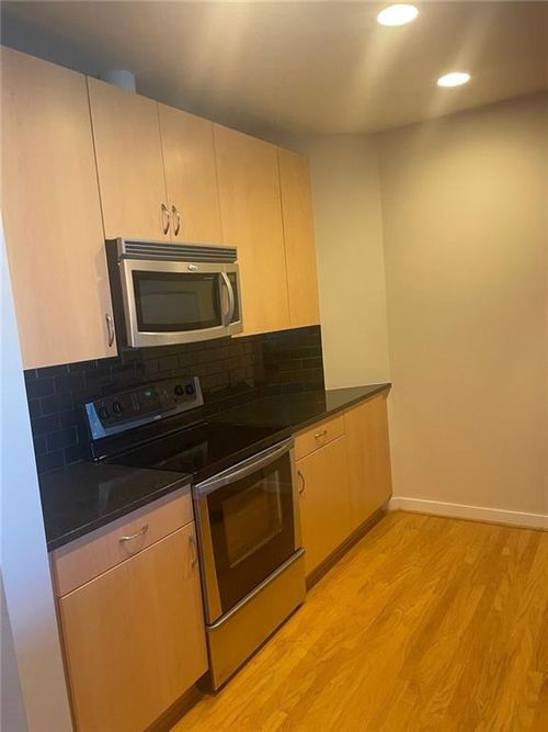 715-400 New Peachtree Rd, Atlanta, GA, 30340 | Card Image