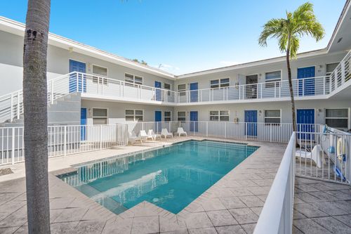 2-416 Ne 15th Ave, Fort Lauderdale, FL, 33301-1366 | Card Image