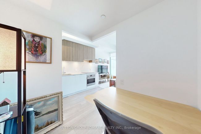 901 - 161 Roehampton Ave, Condo with 2 bedrooms, 1 bathrooms and null parking in Toronto ON | Image 19