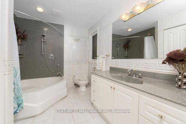 1264 Olde Base Line Rd, House other with 3 bedrooms, 2 bathrooms and 10 parking in Terra Cotta ON | Image 22