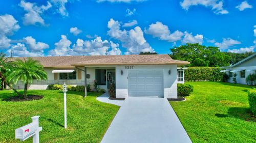6237 Overland Pl, Delray Beach, FL, 33484-1224 | Card Image
