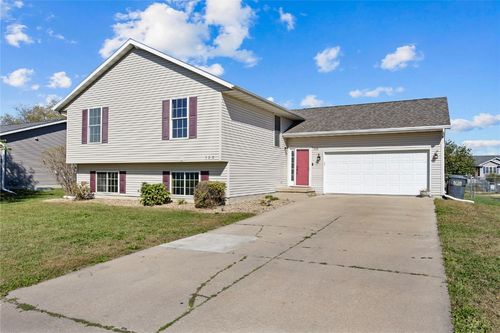 130 Bear Creek Ct, Palo, IA, 52324-9658 | Card Image