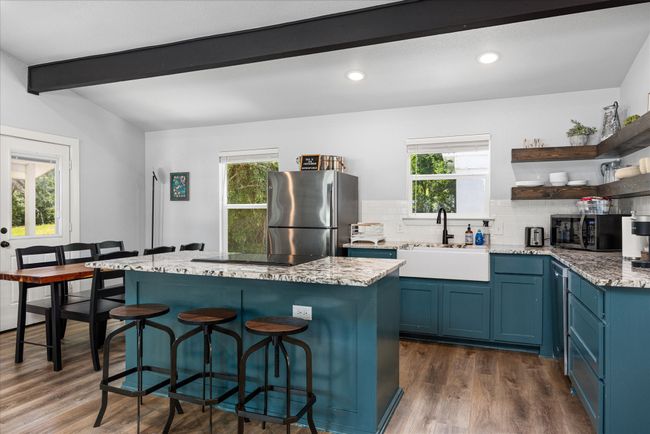 5986 Field Ct, House other with 3 bedrooms, 1 bathrooms and null parking in Granbury TX | Image 6