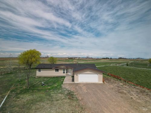 1126 E 720 N, Richfield, ID, 83349-5422 | Card Image