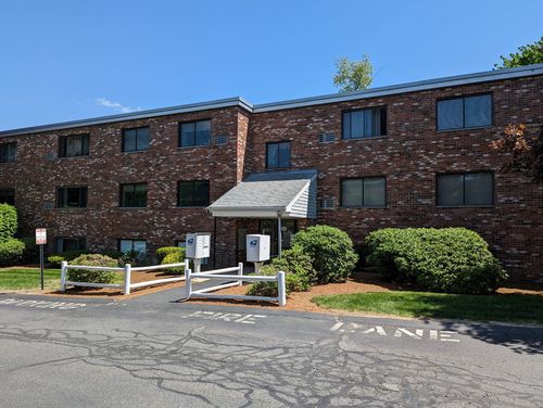 11-65 Milliken Ave, Franklin, MA, 02038-1746 | Card Image