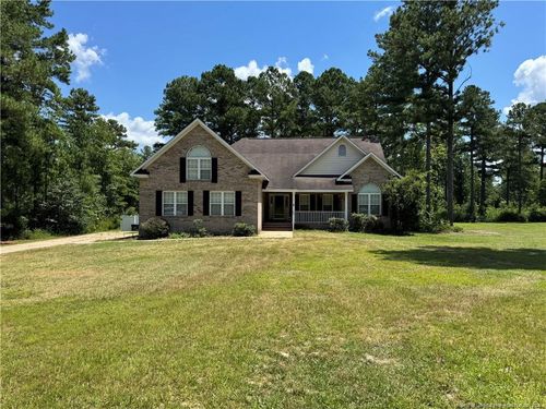 912 Lewis St, Raeford, NC, 28376-2353 | Card Image