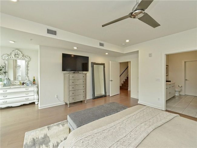 UNIT-2 - 2003 Wilson St, Condo with 3 bedrooms, 4 bathrooms and 2 parking in Austin TX | Image 12