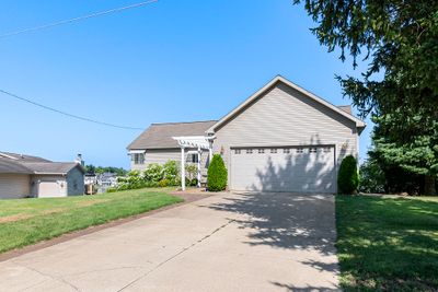 14263 Killybegs Lane, House other with 3 bedrooms, 2 bathrooms and null parking in Cement City MI | Image 3