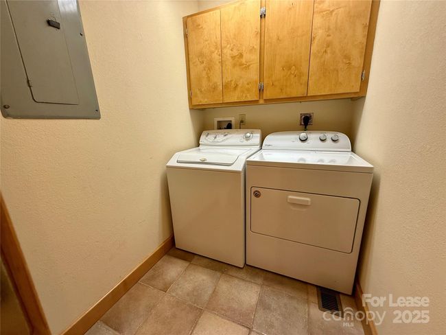 441 Bee Hive Rd, House other with 3 bedrooms, 3 bathrooms and null parking in Columbus NC | Image 13