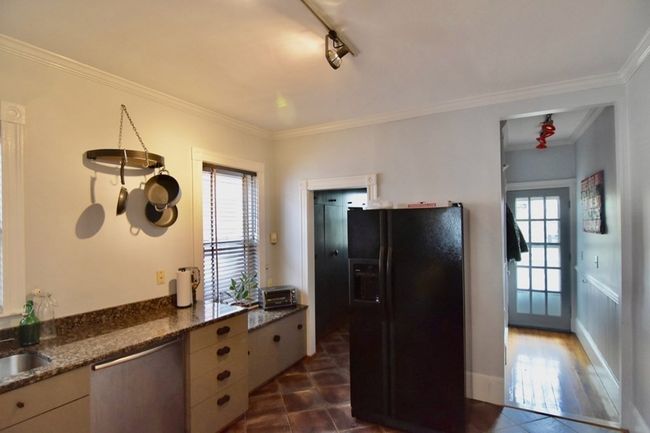 APT-3 - 14 Dawes St, Condo with 2 bedrooms, 1 bathrooms and null parking in Boston MA | Image 9