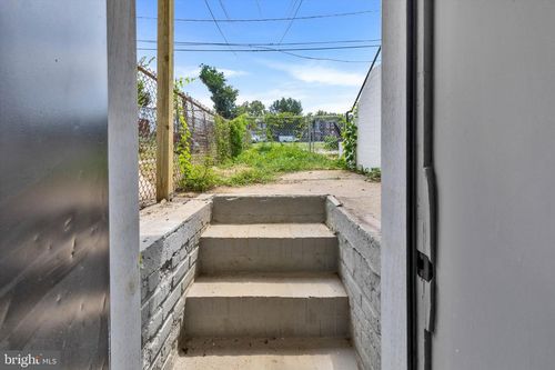 b-3015 Spaulding Ave, BALTIMORE, MD, 21215-5120 | Card Image