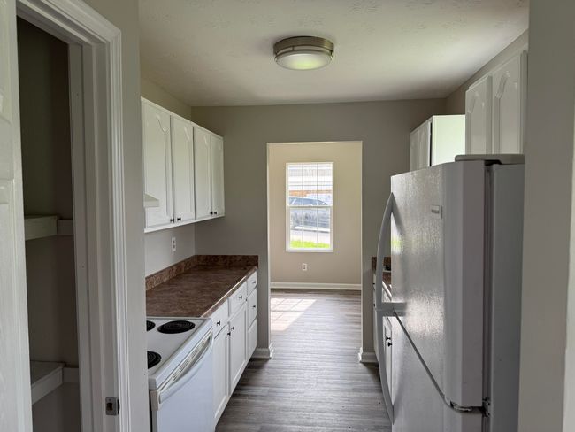 200 S Broadway St, House other with 3 bedrooms, 2 bathrooms and null parking in Berea KY | Image 7