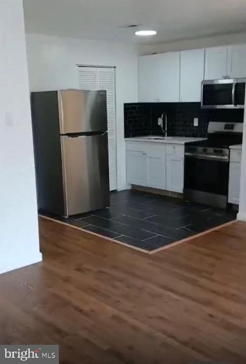 807 Britton Pl, VOORHEES, NJ, 08043-2556 | Card Image