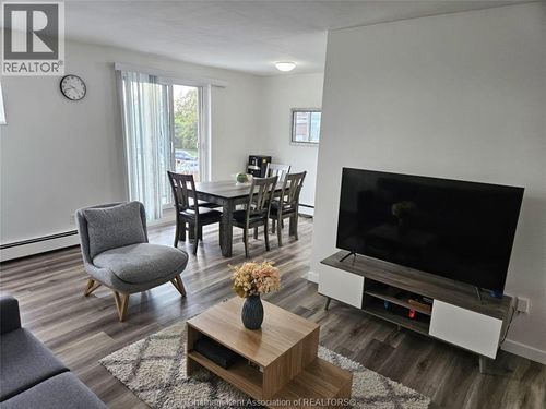235-122 Riverview Dr, Chatham, ON, N7M1A5 | Card Image
